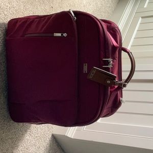Tumi voyageur compact carry on with wheels